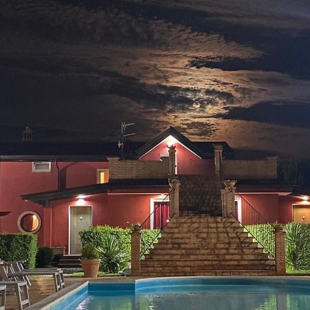 Villa Piero Bisignano Buitenkant foto
