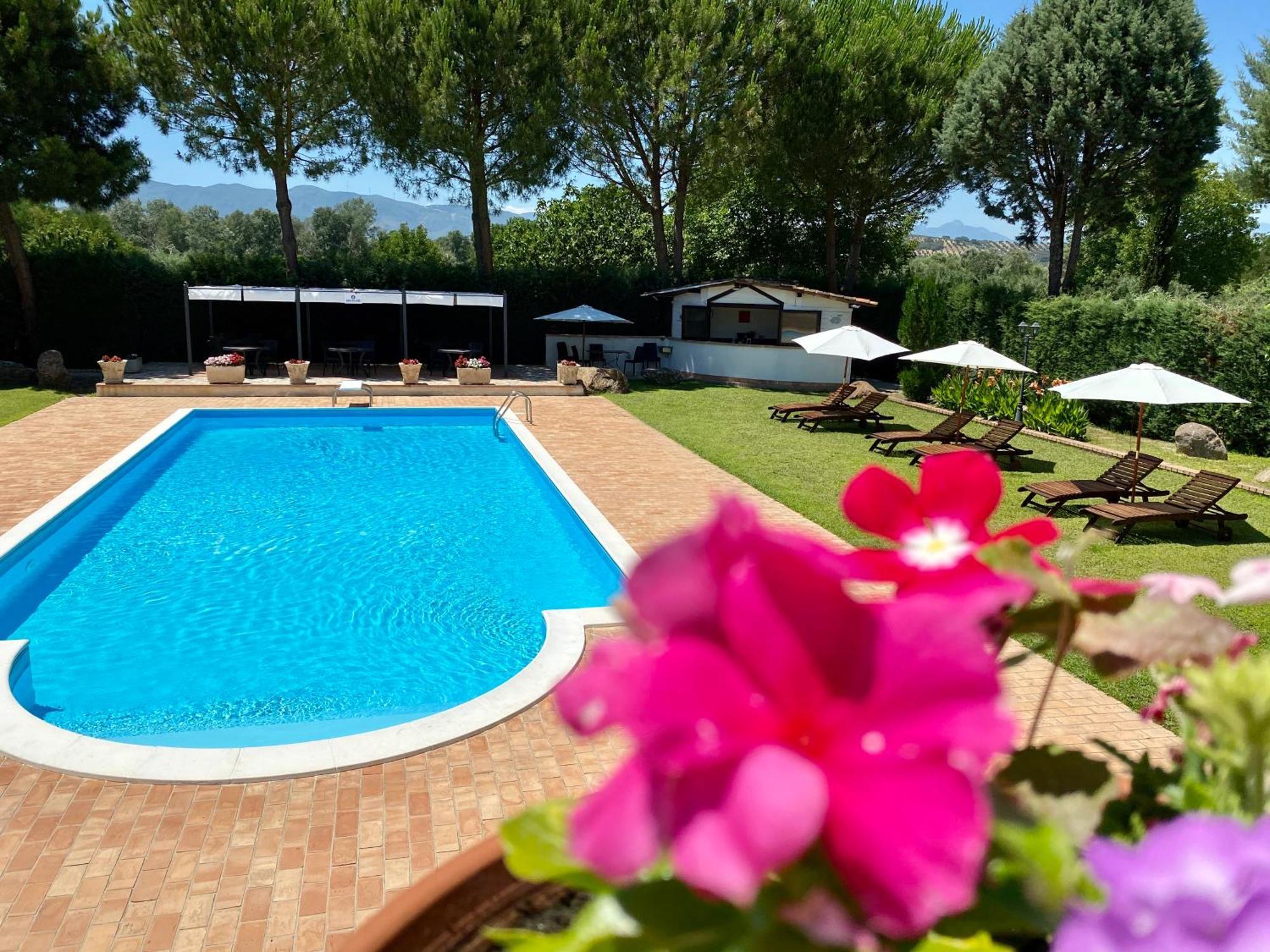 Villa Piero Bisignano Buitenkant foto