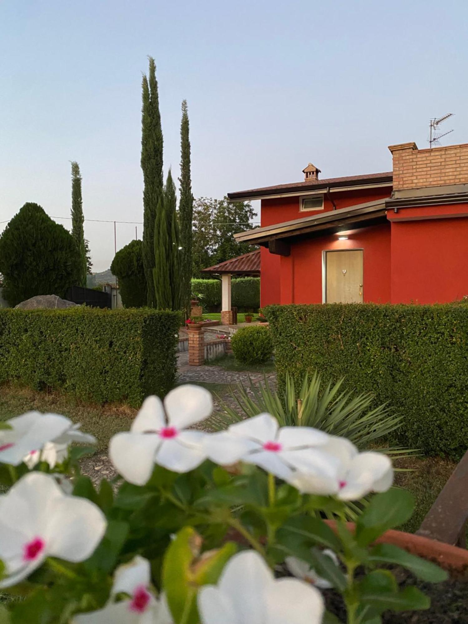 Villa Piero Bisignano Buitenkant foto